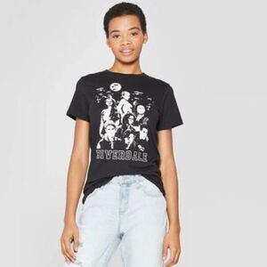 ✨Riverdale Black & White Graphic t-shirt